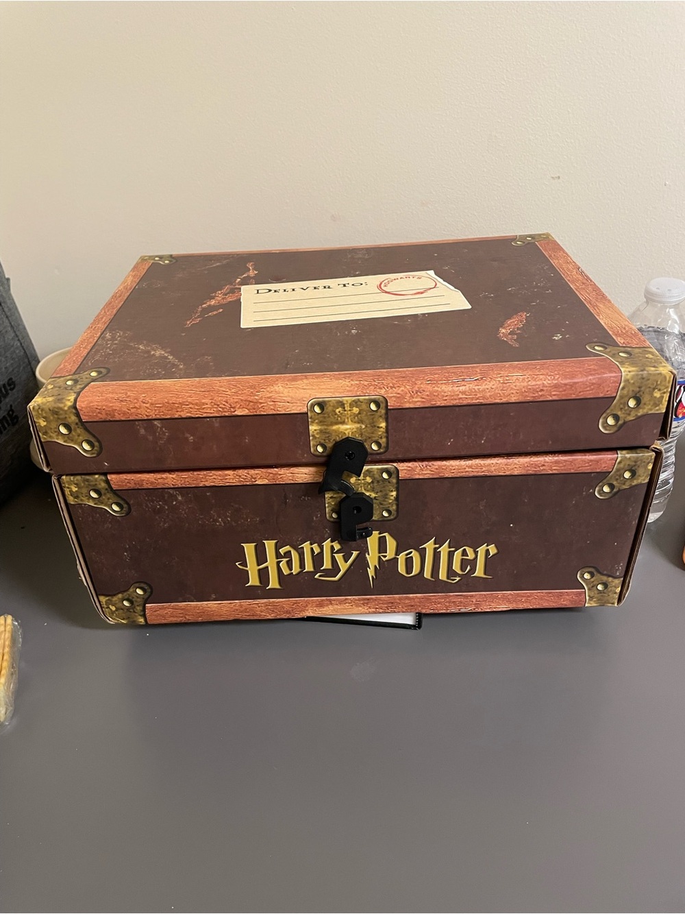 Hardcover chest